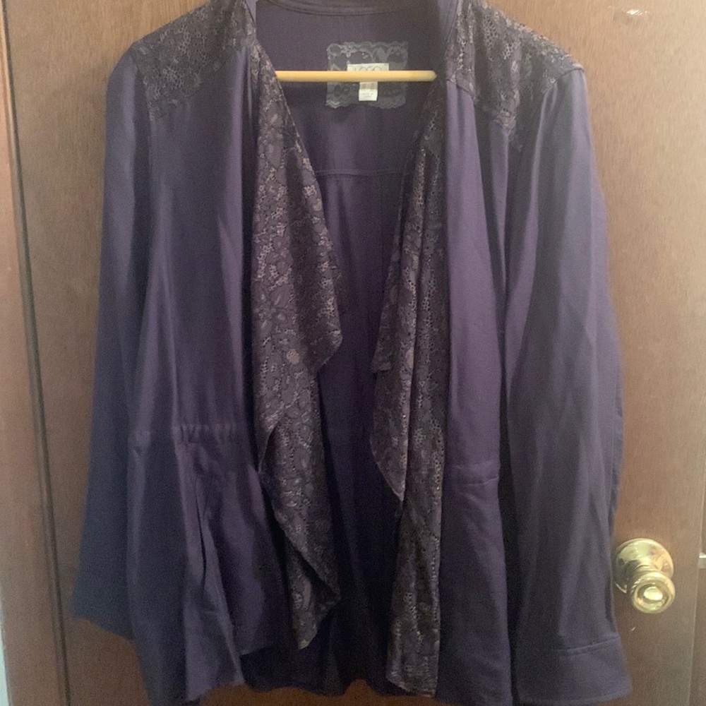 Logo Jacket